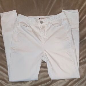 SO Women's Crisp White Skinny Jeans